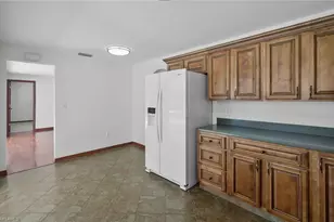 1569 Woodwind Ct, Fort Myers, FL 33919 - Photo 14