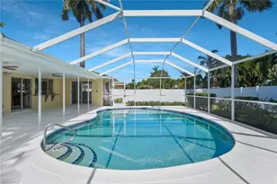 1569 Woodwind Ct, Fort Myers, FL 33919 - Photo 2