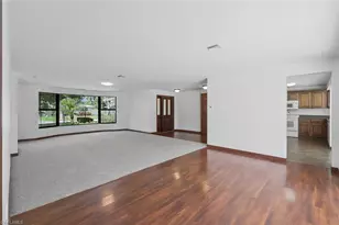 1569 Woodwind Ct, Fort Myers, FL 33919 - Photo 10