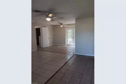312 NE 11th Pl, Cape Coral, FL 33909 - Photo 2