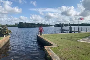 4919 E Riverside Dr, Fort Myers, FL 33905 - Photo 2
