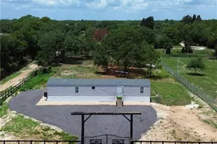 170 S Jinete St, Clewiston, FL 33440 - Photo 2