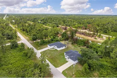 208 Genoa Ave S, Lehigh Acres, FL 33974 - Photo 6