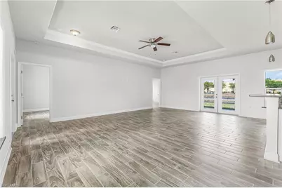 1111 SW 5th Ter, Cape Coral, FL 33991 - Photo 10