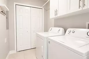 1625 SW 1st Ave, Cape Coral, FL 33991 - Photo 12
