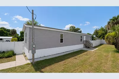 21190 Cypress Park Cir W, Estero, FL 33928 - Photo 24