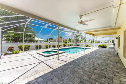 3310 SW 26th Ave, Cape Coral, FL 33914 - Photo 4
