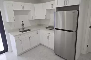 3601 5th St SW, Lehigh Acres, FL 33976 - Photo 4