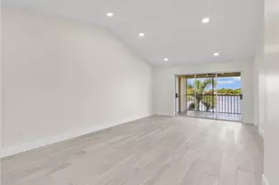 7730 Jewel Ln, Naples, FL 34109 - Photo 12