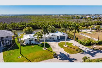 2579 Eighth Ave, Saint James City, FL 33956 - Photo 46