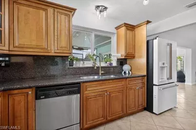 571 SE 14th, Pompano Beach, FL 33060 - Photo 4