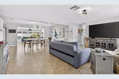571 SE 14th, Pompano Beach, FL 33060 - Photo 8