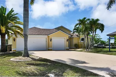 311 SW 32nd Pl, Cape Coral, FL 33991 - Photo 2