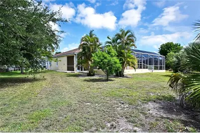 311 SW 32nd Pl, Cape Coral, FL 33991 - Photo 8