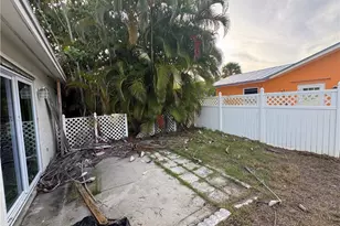 1683 Atlanta Plaza Dr, Sanibel, FL 33957 - Photo 22