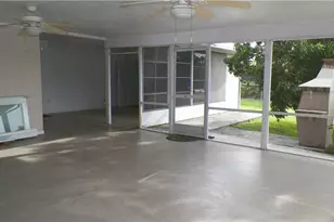 1629 SE 12th St, Cape Coral, FL 33990 - Photo 6