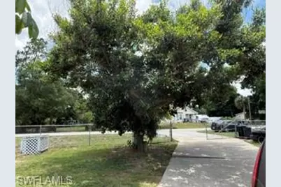 8189 Nault Rd, North Fort Myers, FL 33917 - Photo 34