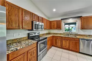 2000 NW 4th St, Cape Coral, FL 33993 - Photo 20