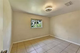 2000 NW 4th St, Cape Coral, FL 33993 - Photo 28
