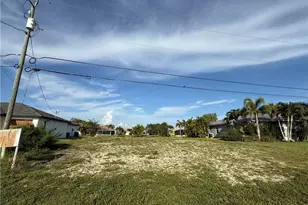 3009 SW 11th Pl, Cape Coral, FL 33914 - Photo 1