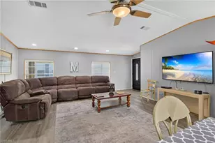 14505 Nathan Hale Ln, North Fort Myers, FL 33917 - Photo 6