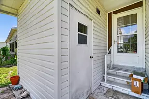 14505 Nathan Hale Ln, North Fort Myers, FL 33917 - Photo 36