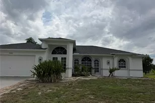 3404 NE 9th Ave, Cape Coral, FL 33909 - Photo 1