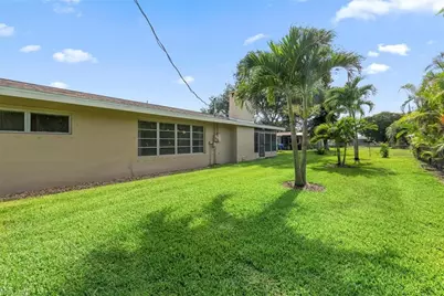 1442 Woodwind Ct, Fort Myers, FL 33919 - Photo 38