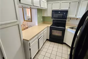 9950 Sailview Ct, Fort Myers, FL 33905 - Photo 18