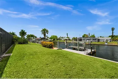 4402 SE 1st Pl, Cape Coral, FL 33904 - Photo 34
