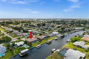4402 SE 1st Pl, Cape Coral, FL 33904 - Photo 2