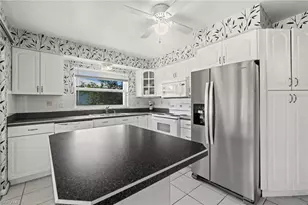 4402 SE 1st Pl, Cape Coral, FL 33904 - Photo 16