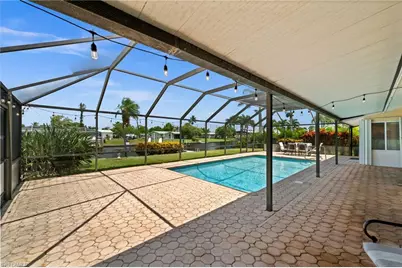 4402 SE 1st Pl, Cape Coral, FL 33904 - Photo 30