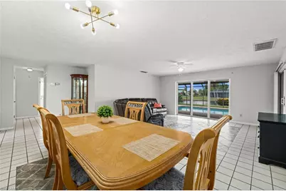 4402 SE 1st Pl, Cape Coral, FL 33904 - Photo 10