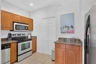 13110 Bella Casa Cir, Fort Myers, FL 33966 - Photo 14
