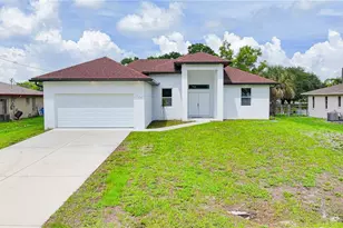 127 Connecticut Rd, Lehigh Acres, FL 33936 - Photo 1