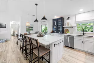 1658 Passaic Ave, Fort Myers, FL 33901 - Photo 2