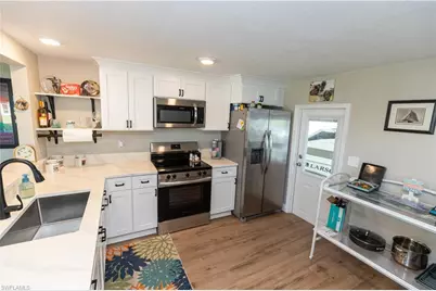 58 Sturbridge Ln, Fort Myers, FL 33908 - Photo 2