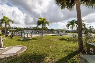 58 Sturbridge Ln, Fort Myers, FL 33908 - Photo 12