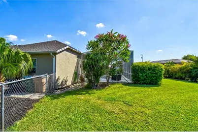 420 SE 32nd St, Cape Coral, FL 33904 - Photo 34