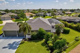 420 SE 32nd St, Cape Coral, FL 33904 - Photo 48