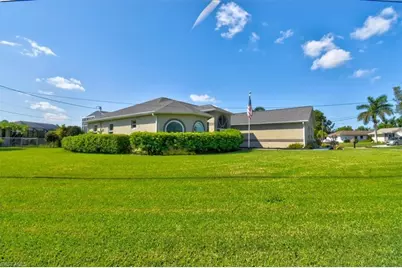 420 SE 32nd St, Cape Coral, FL 33904 - Photo 30