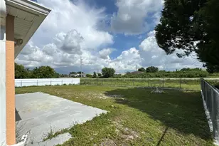 4914 7th St W, Lehigh Acres, FL 33971 - Photo 6