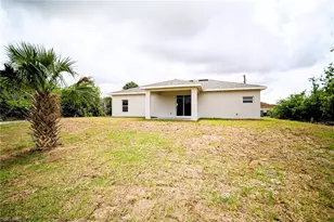 352 Labree Ave S, Lehigh Acres, FL 33974 - Photo 16