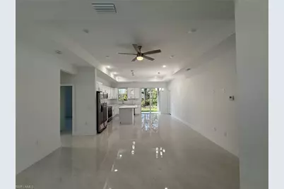 745 Manuel St E, Lehigh Acres, FL 33974 - Photo 4