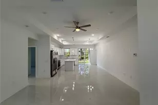 745 Manuel St E, Lehigh Acres, FL 33974 - Photo 4