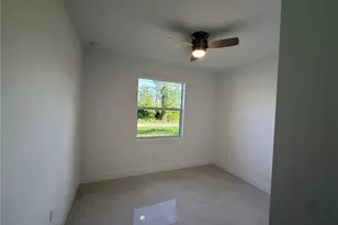 745 Manuel St E, Lehigh Acres, FL 33974 - Photo 14