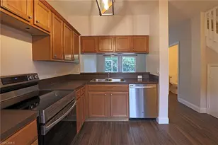 8291 Pacific Beach Dr, Fort Myers, FL 33966 - Photo 4