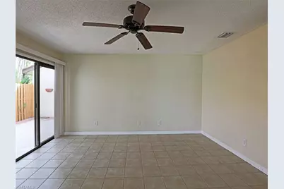 1420 Park Shore Cir #3, Fort Myers, FL 33901 - Photo 2