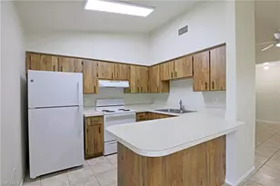 4417 SW Santa Barbara Pl, Cape Coral, FL 33914 - Photo 2